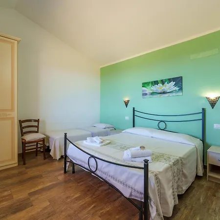 Casa Mirto Con Piscina E Vista Mare Lejlighed