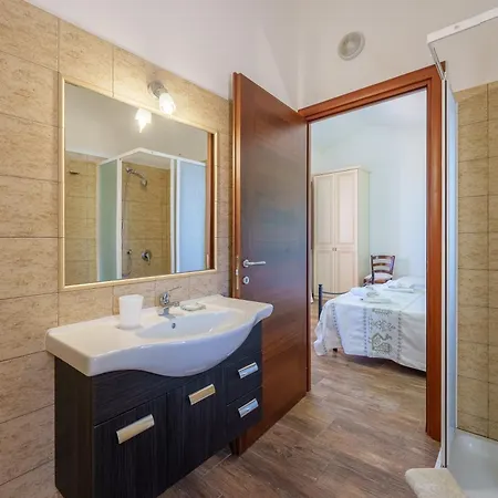 Casa Mirto Con Piscina E Vista Mare Апартаменты