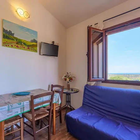 Casa Mirto Con Piscina E Vista Mare Appartement Aglientu